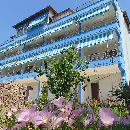 Jazoj Guest house 4*