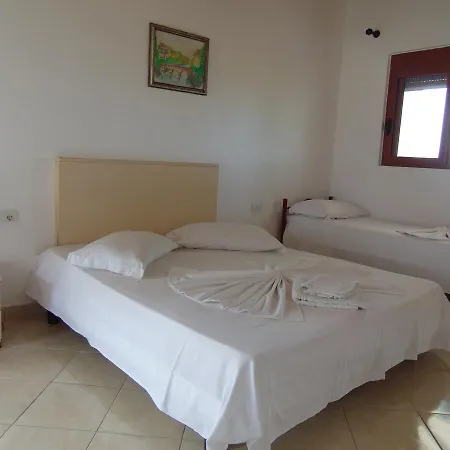 Jazoj Guest house 4*