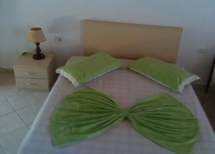 嘉左住宿旅馆 招待所